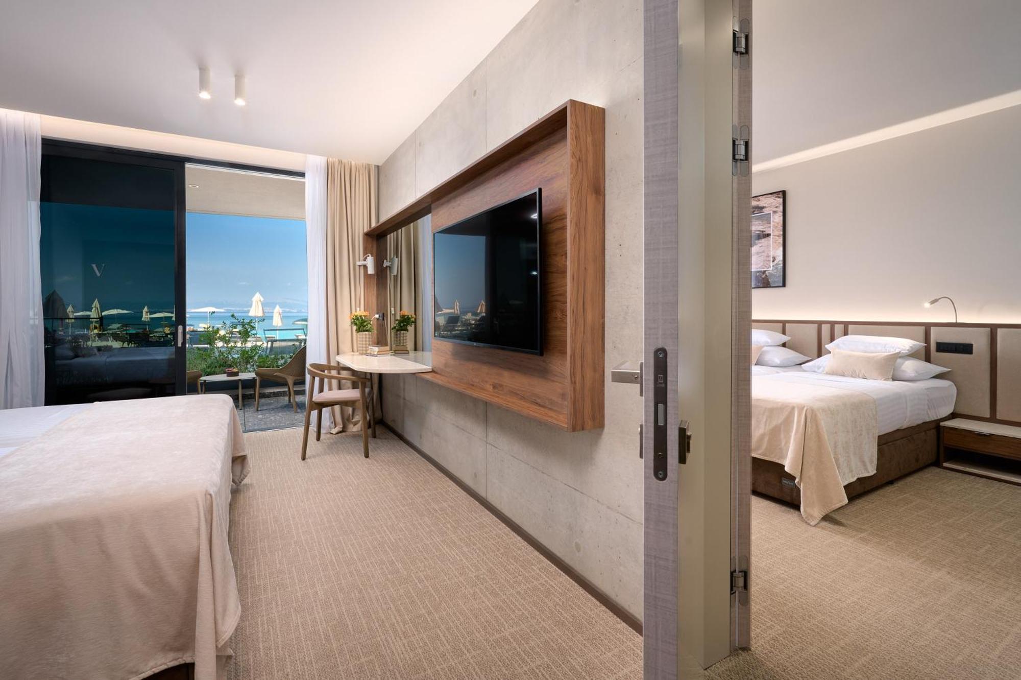Grand Hotel View Постира Экстерьер фото